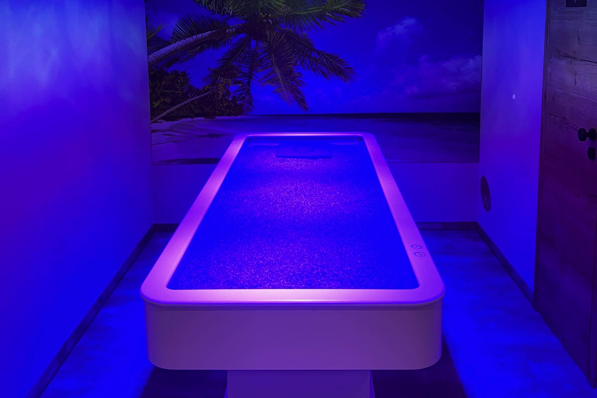 Allgaeuer Bergwald Chalets Relax Wellness Eis Liege Raum